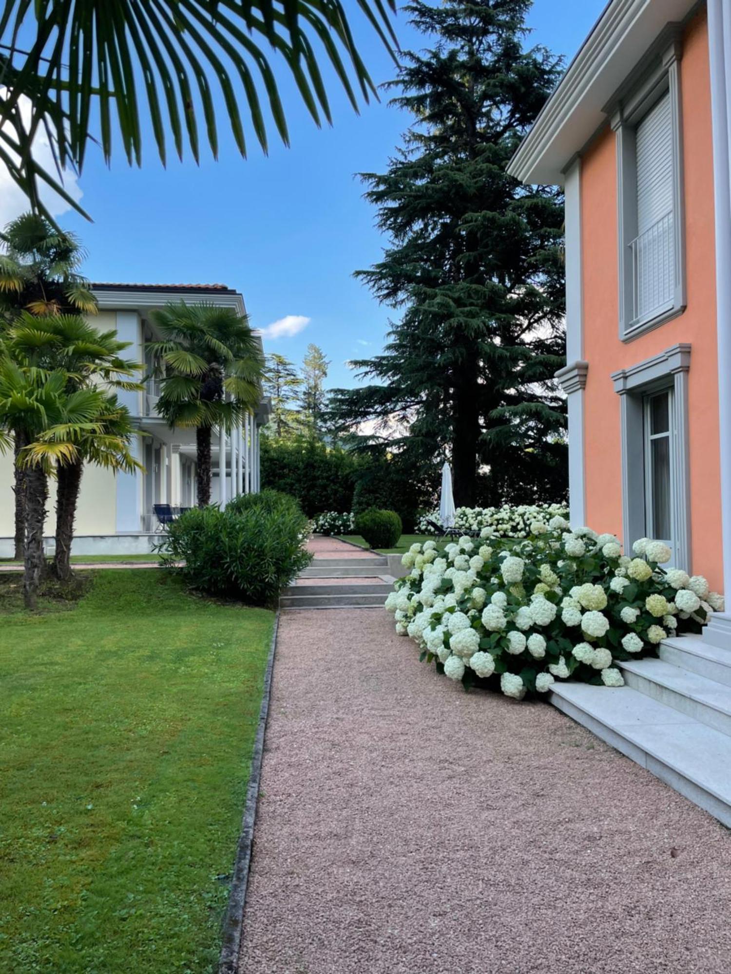 Ville Lago Lugano Porto Ceresio Exteriör bild